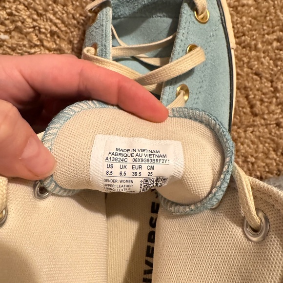 Converse Women's Light Blue Platform Sneakers - Picture 5 of 5